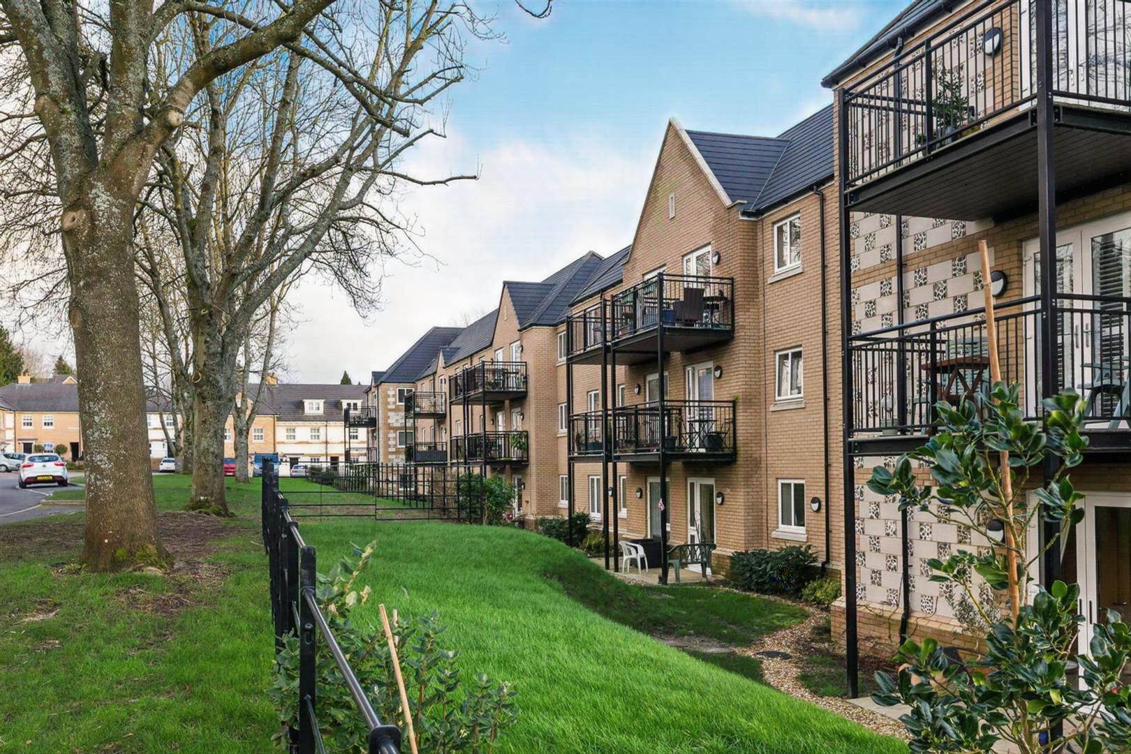 Olivier Place, Hart Close, Wilton, Salisbury