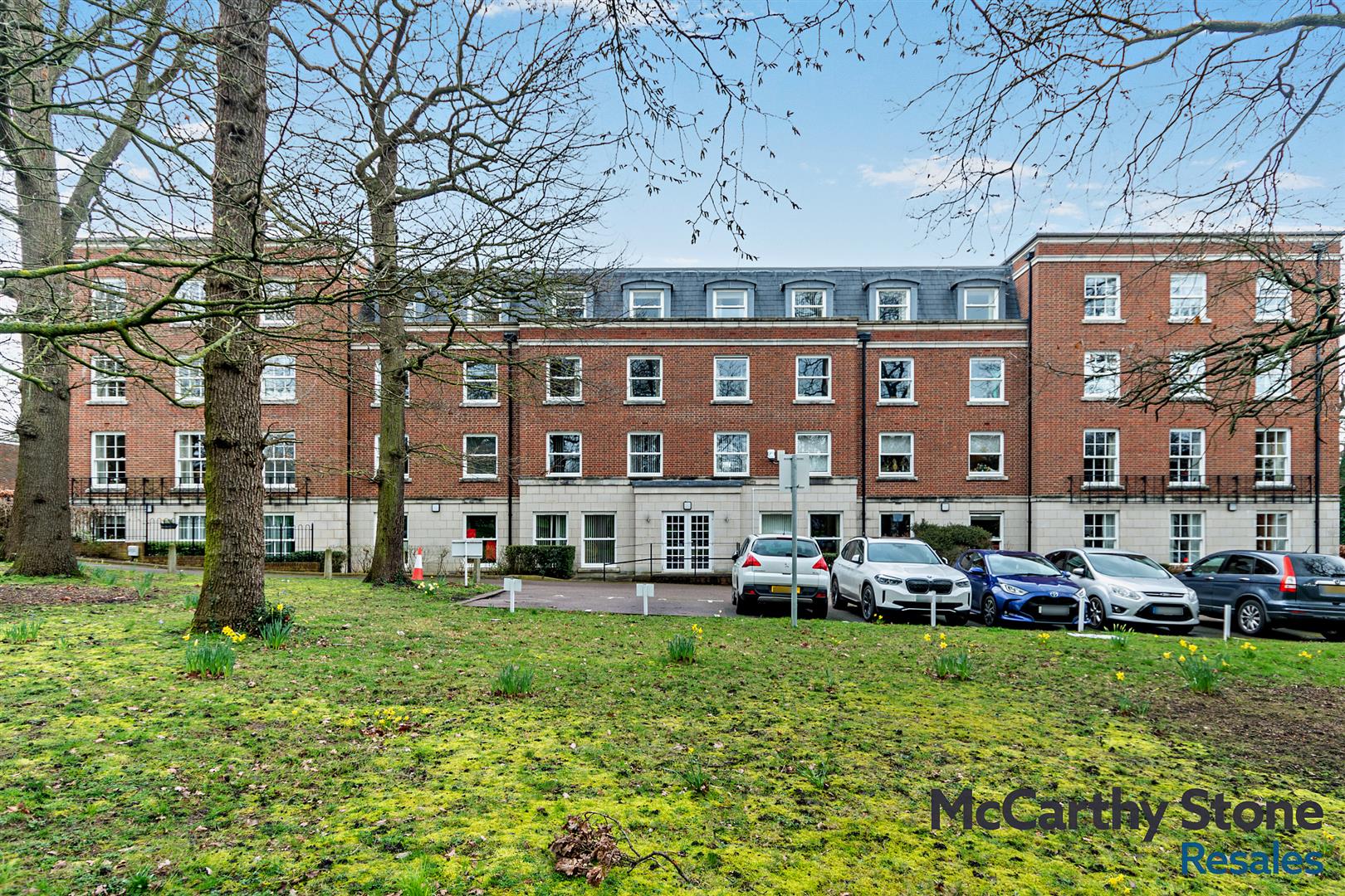 Peel Court, College Way, Welwyn Garden City, Hertfordshire, AL8 6DG