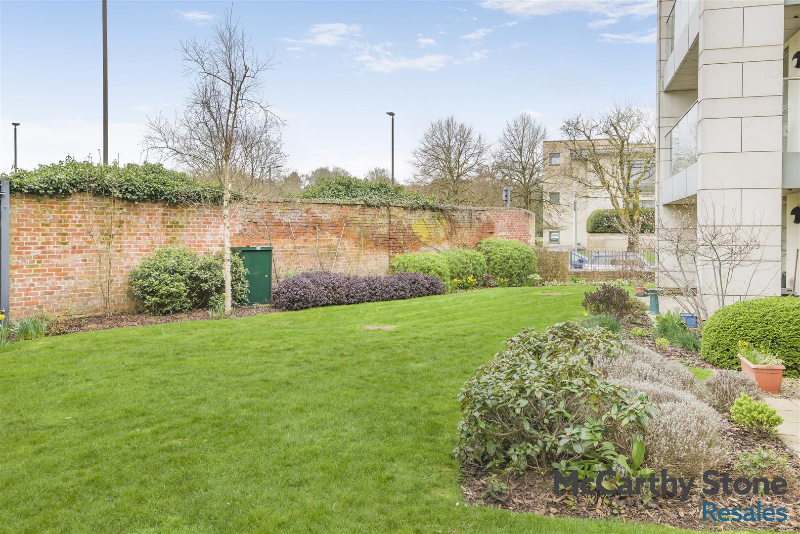 Bath Gate Place, Tetbury Road, Cirencester