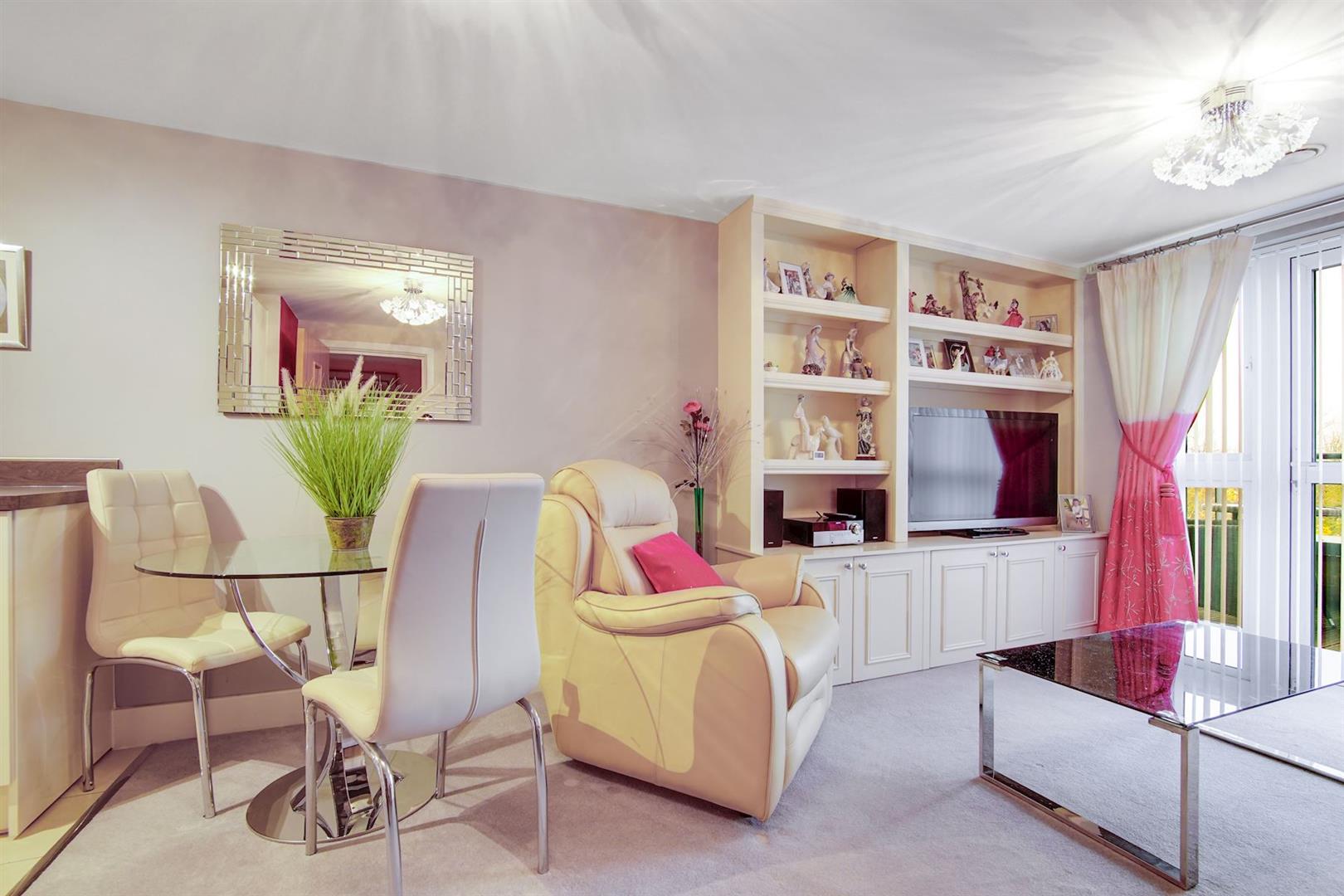 Albion Road, Bexleyheath, DA6 7AX