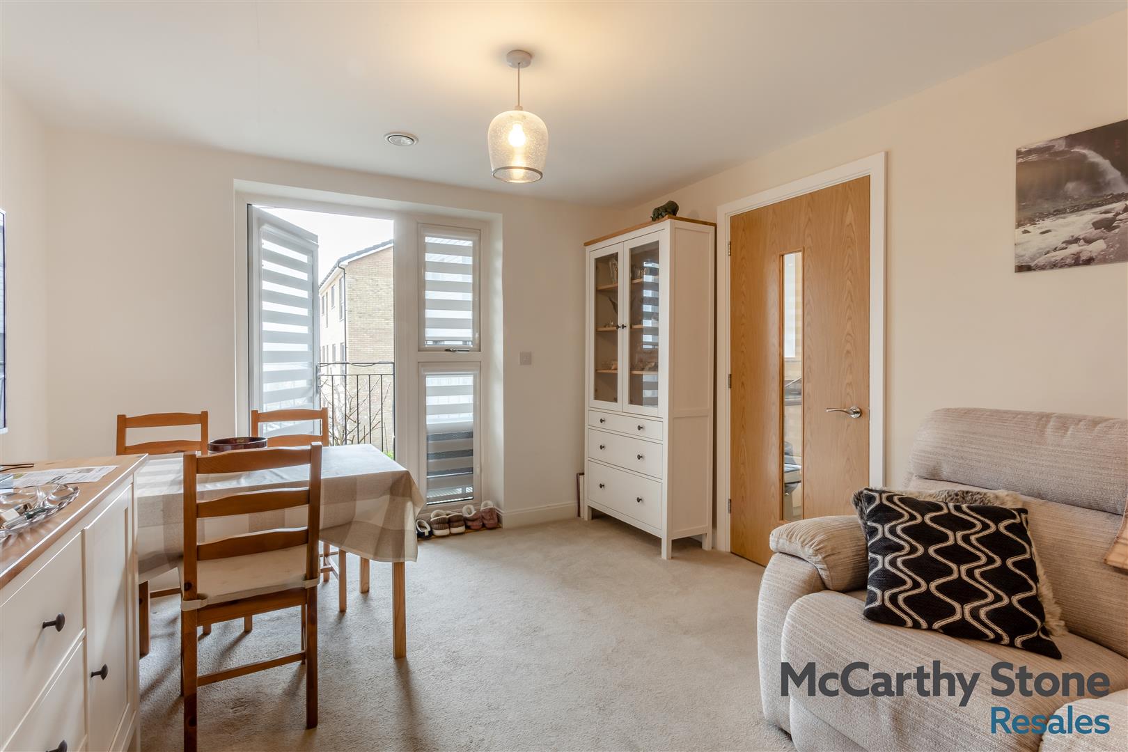 Hindhead Knoll, Walnut Tree, Milton Keynes