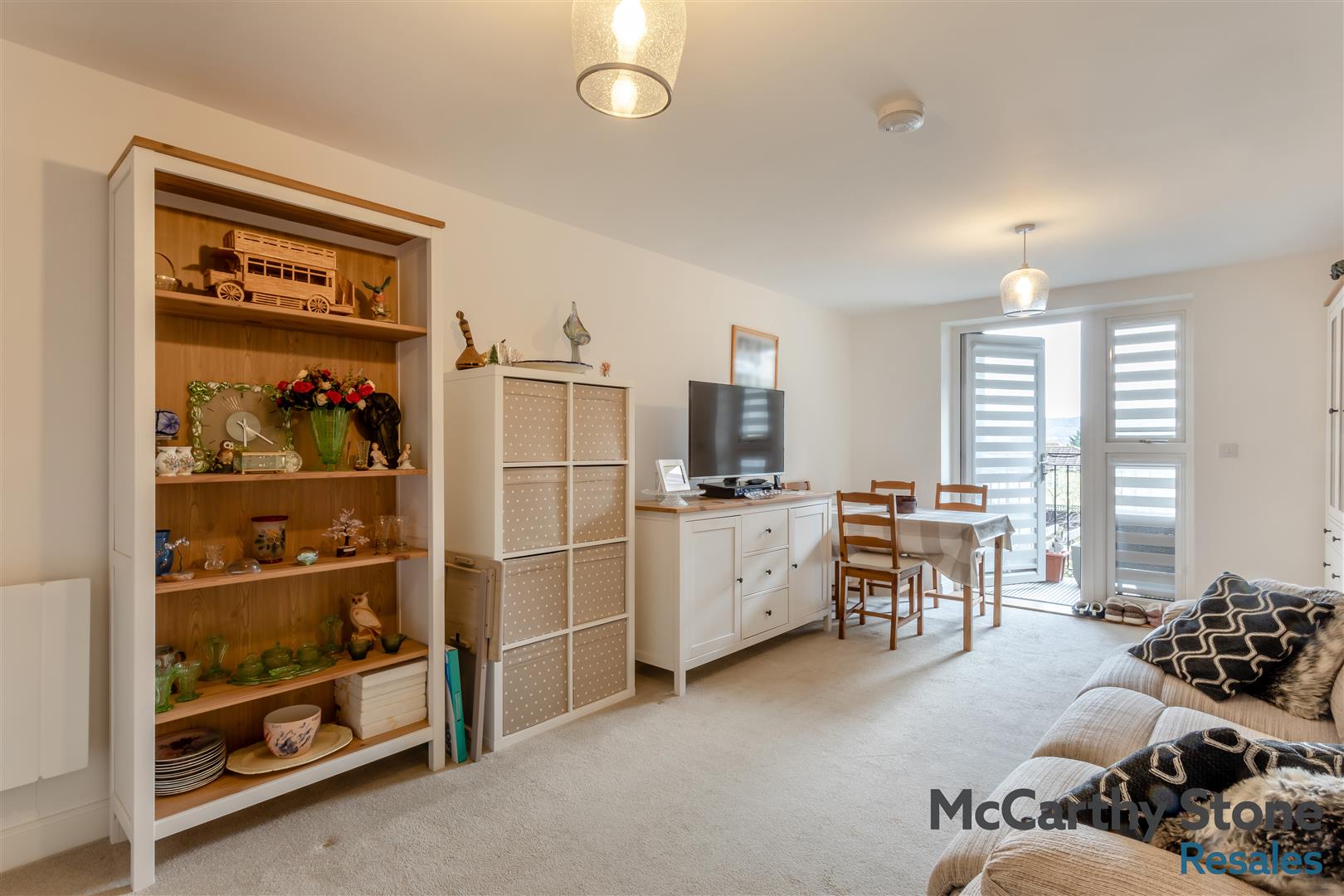 Hindhead Knoll, Walnut Tree, Milton Keynes