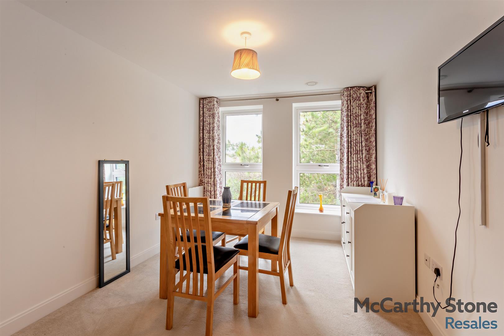 Hindhead Knoll, Walnut Tree, Milton Keynes