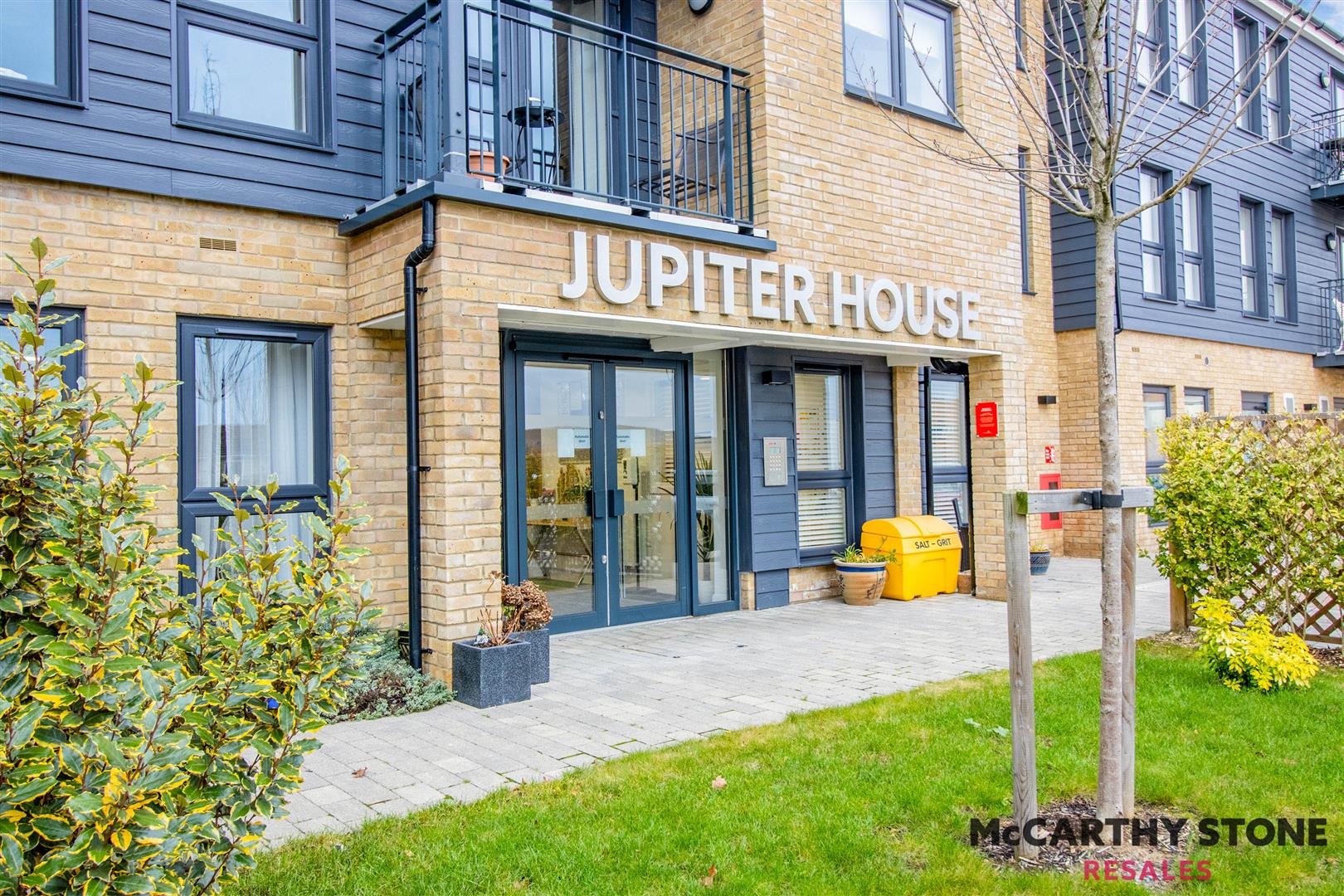 Hindhead Knoll, Walnut Tree, Milton Keynes