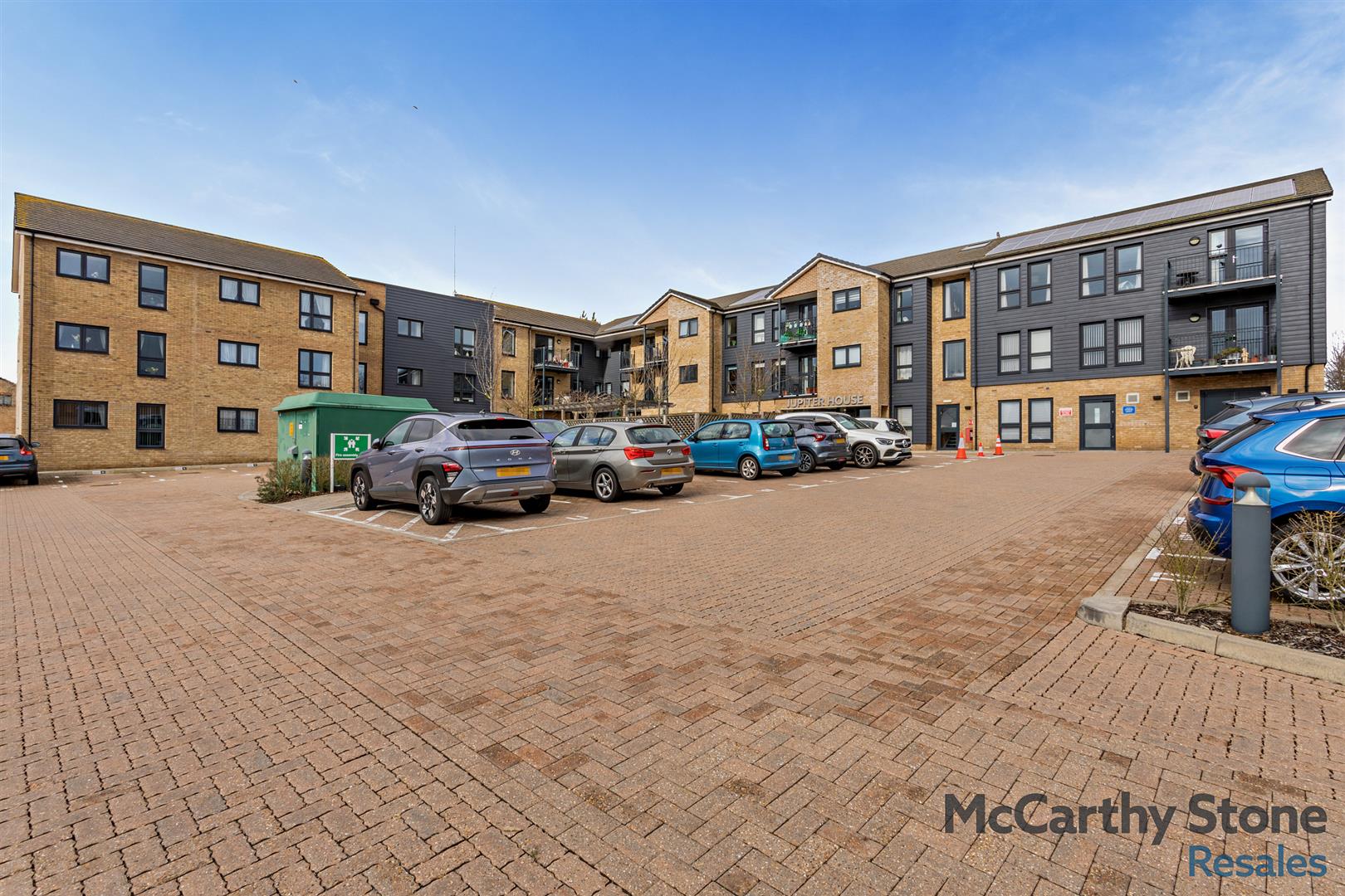 Hindhead Knoll, Walnut Tree, Milton Keynes