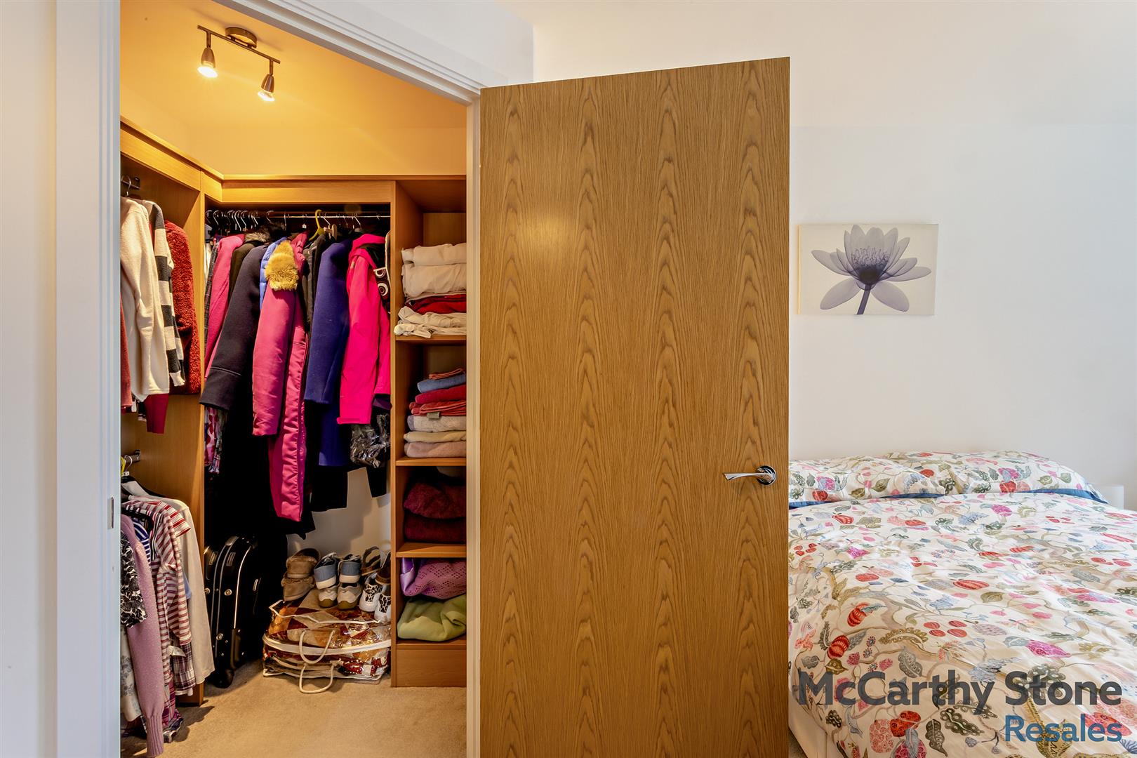 Hindhead Knoll, Walnut Tree, Milton Keynes