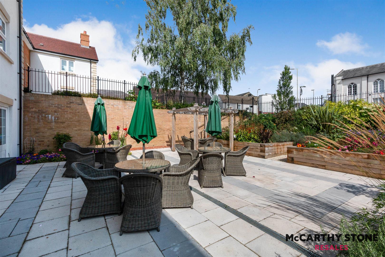 Queen Elizabeth Place, Orchard Lane, Alton, GU34 1GZ