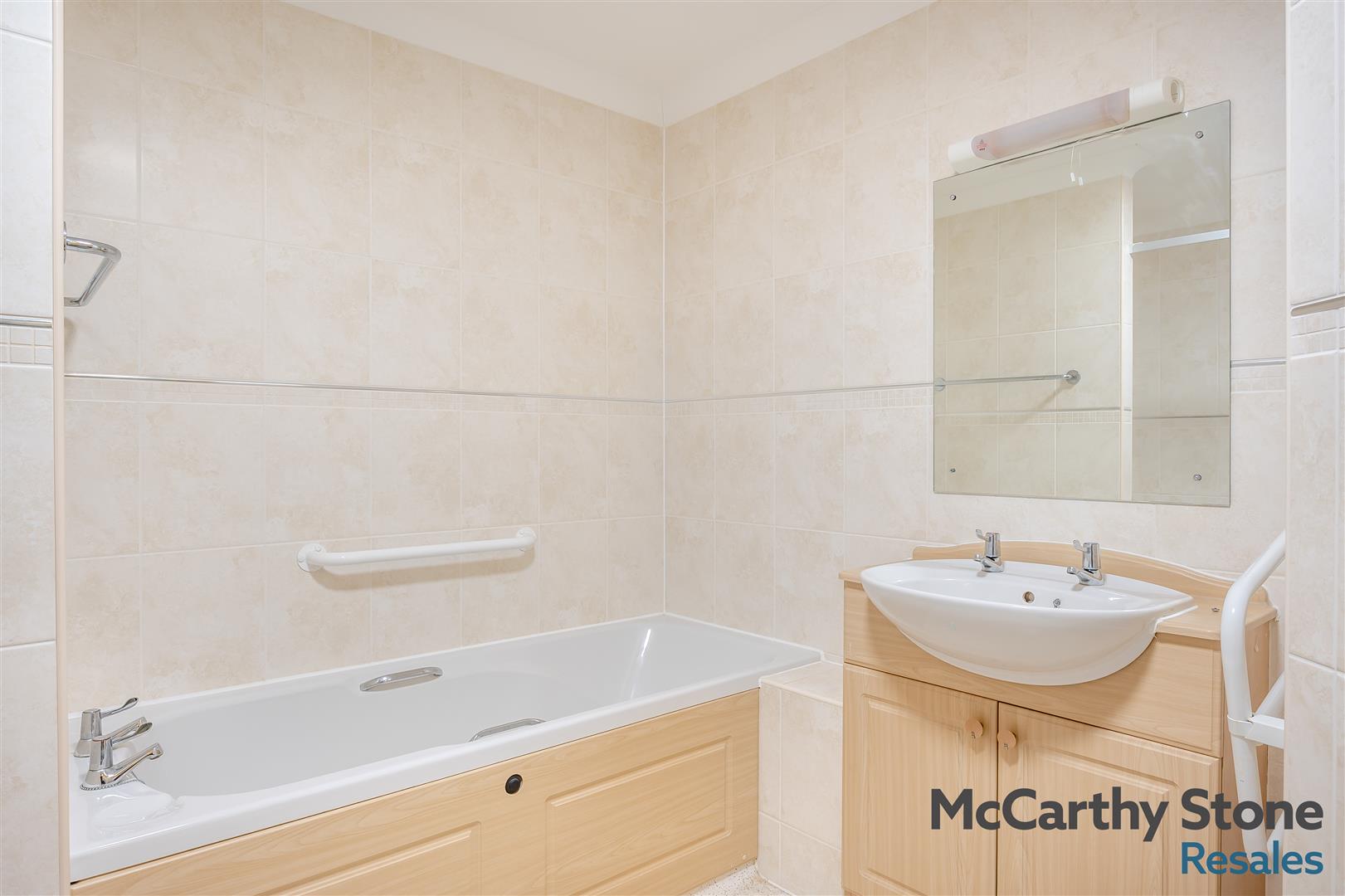 Foxhall Court, School Lane, Banbury