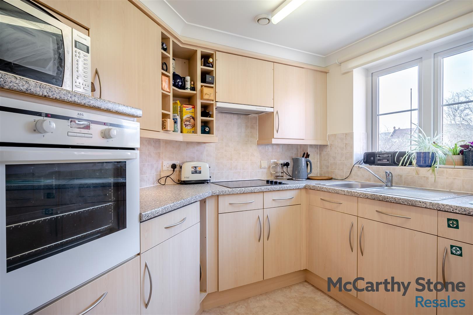 Foxhall Court, School Lane, Banbury