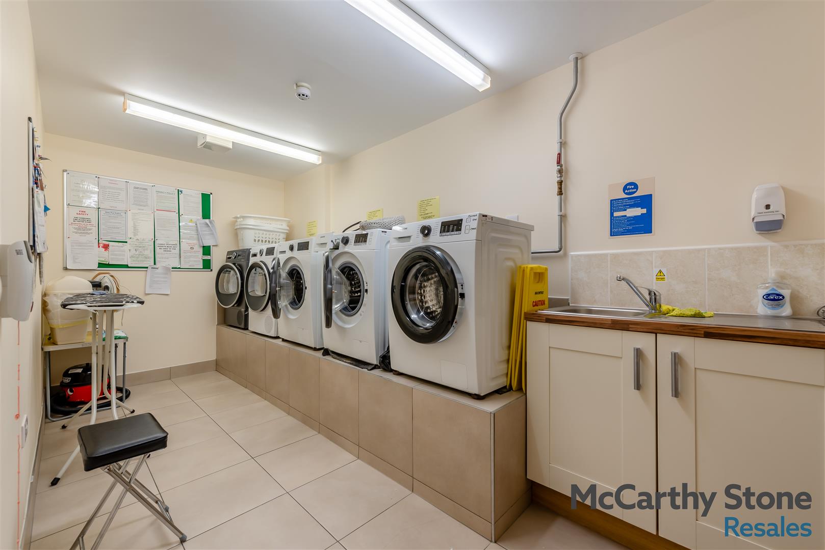 Paxton Court, White Lion Street, Tenby