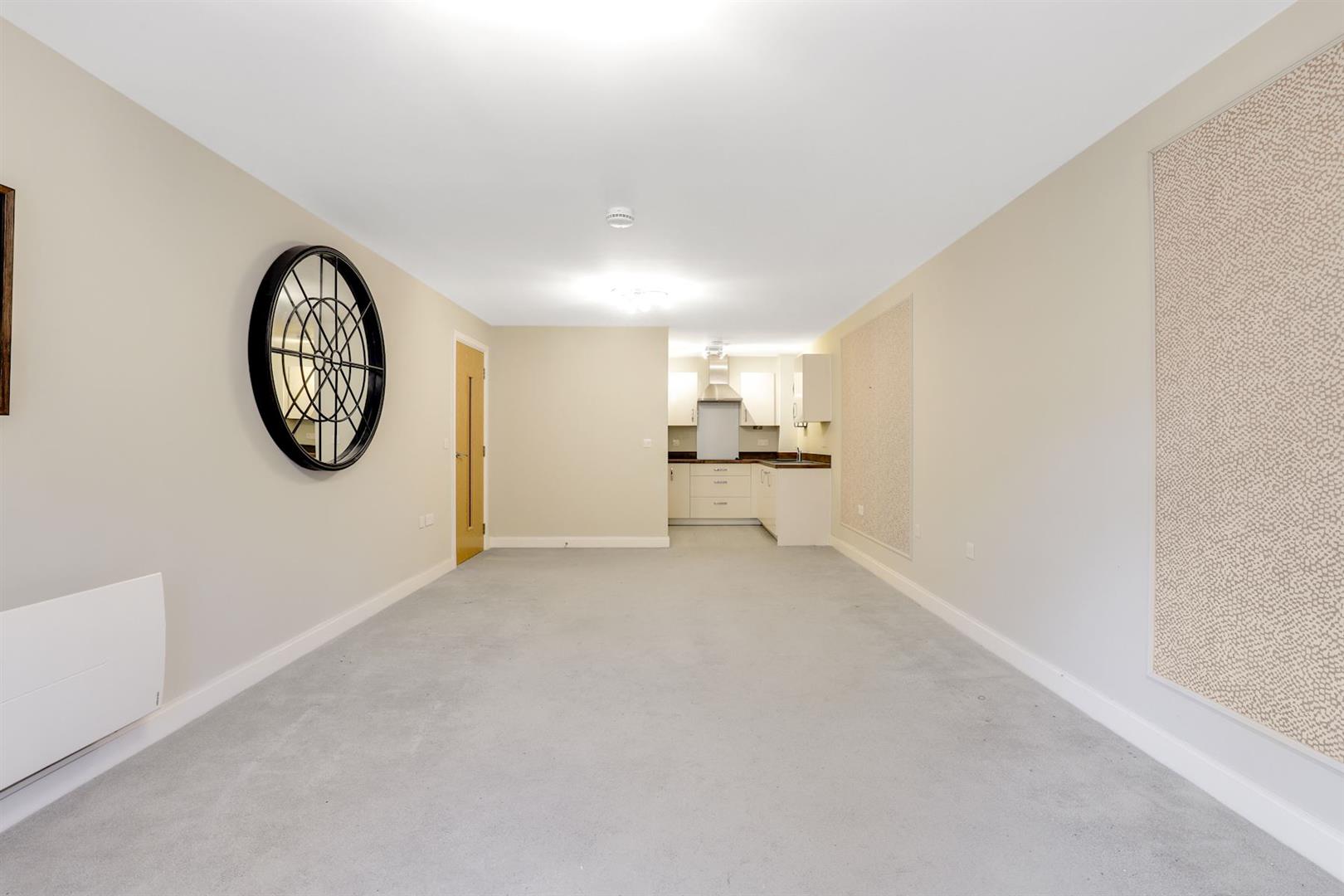 Outwood Lane, Chipstead, Coulsdon, CR5 3LU