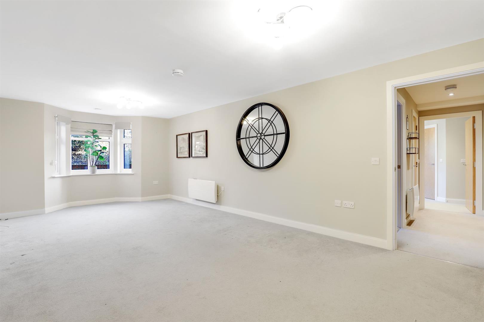 Outwood Lane, Chipstead, Coulsdon, CR5 3LU