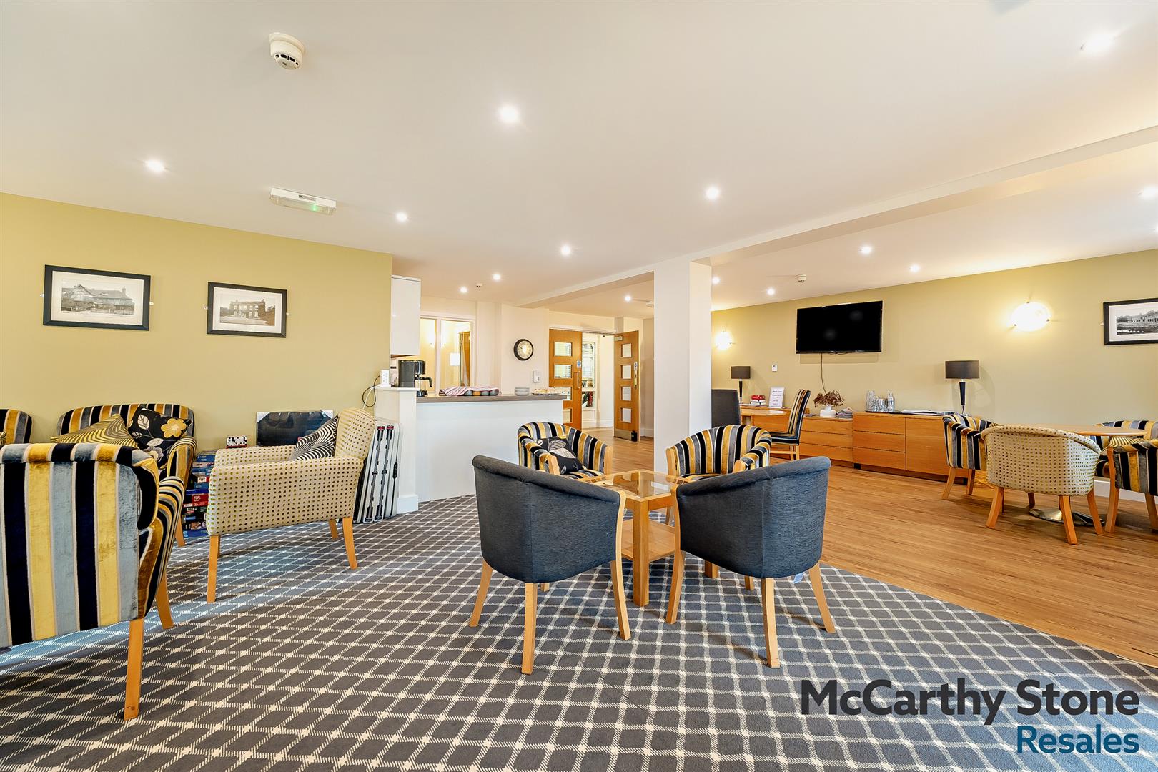 Horsley Place, High Street, Cranbrook, Kent, TN17 3DH