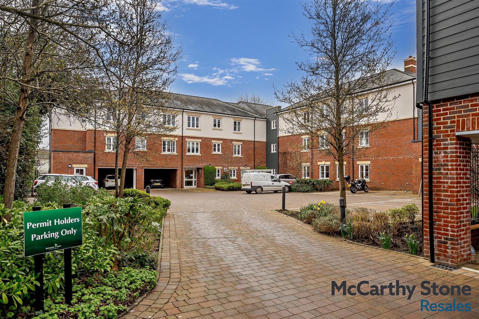 Horsley Place, High Street, Cranbrook, Kent, TN17 3DH