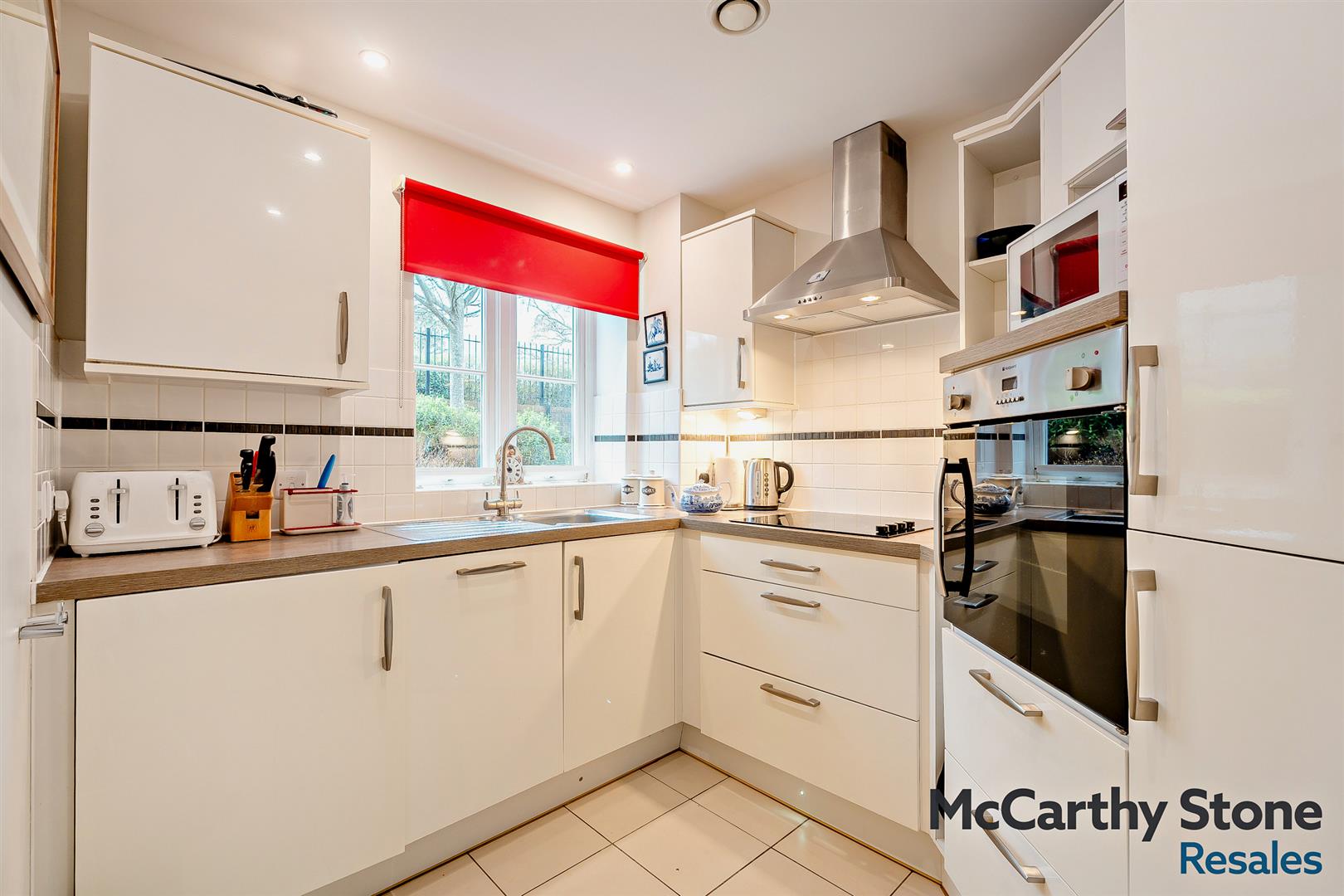 Horsley Place, High Street, Cranbrook, Kent, TN17 3DH