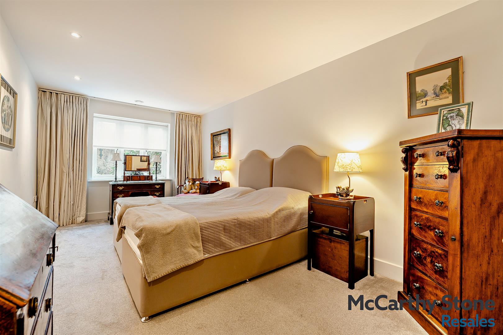 Horsley Place, High Street, Cranbrook, Kent, TN17 3DH