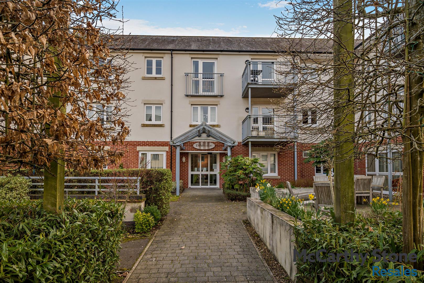 Emma Court, Southern Road, Basingstoke, RG21 7QF