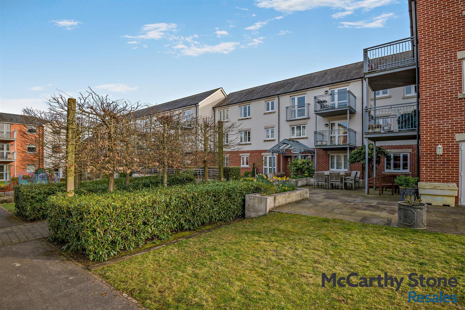 Emma Court, Southern Road, Basingstoke, RG21 7QF