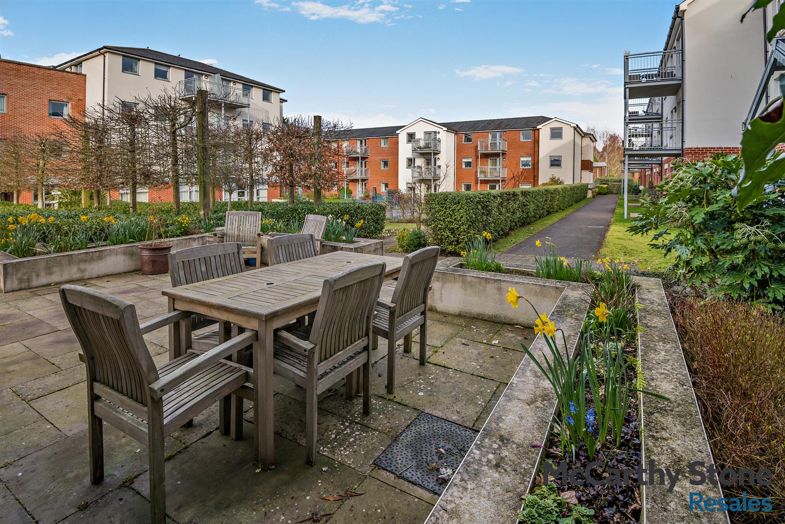 Emma Court, Southern Road, Basingstoke, RG21 7QF