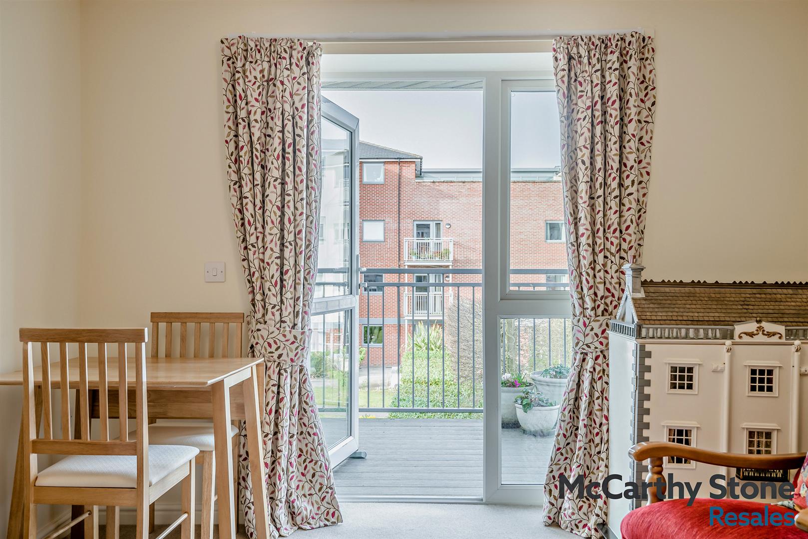 Emma Court, Southern Road, Basingstoke, RG21 7QF