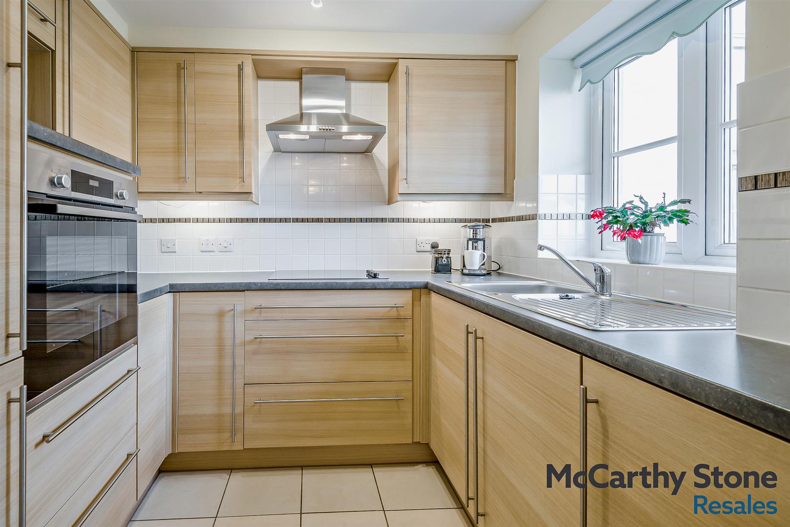 Emma Court, Southern Road, Basingstoke, RG21 7QF