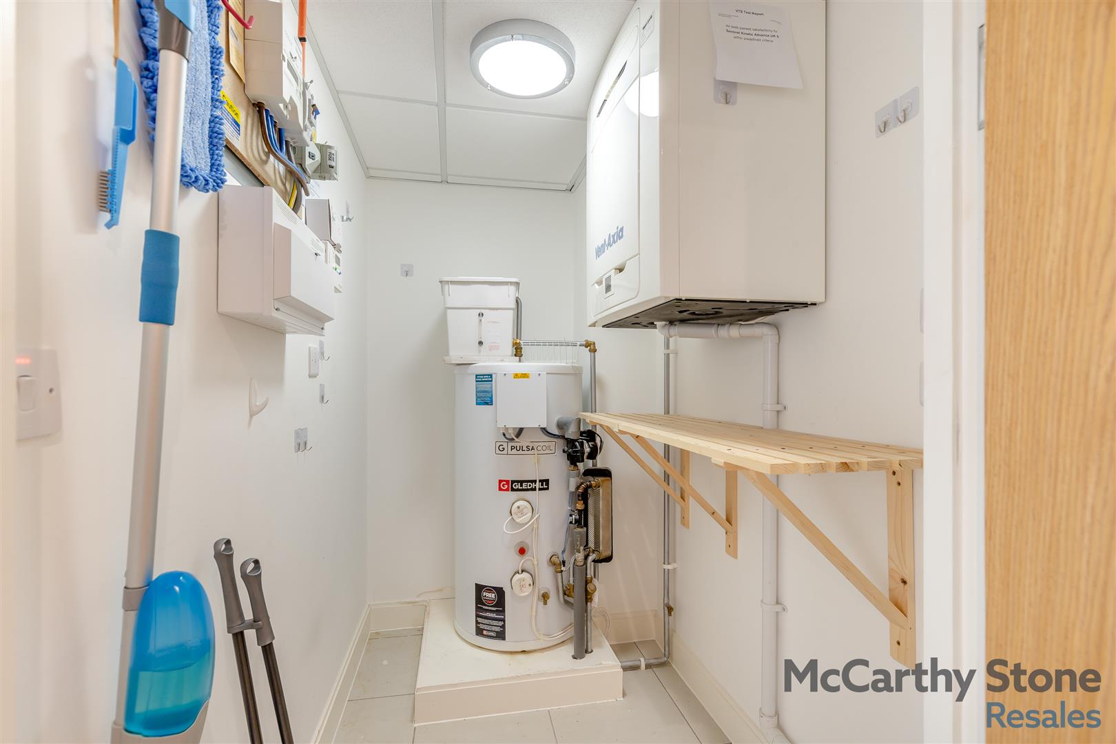 Oakhill Place, High View, Bedford