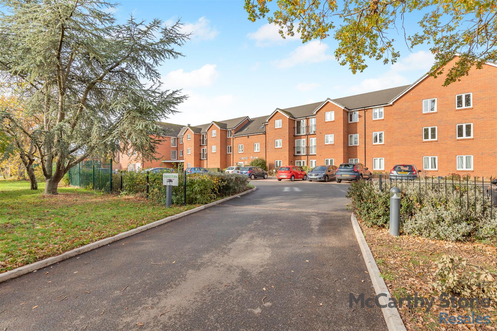 Oakhill Place, High View, Bedford