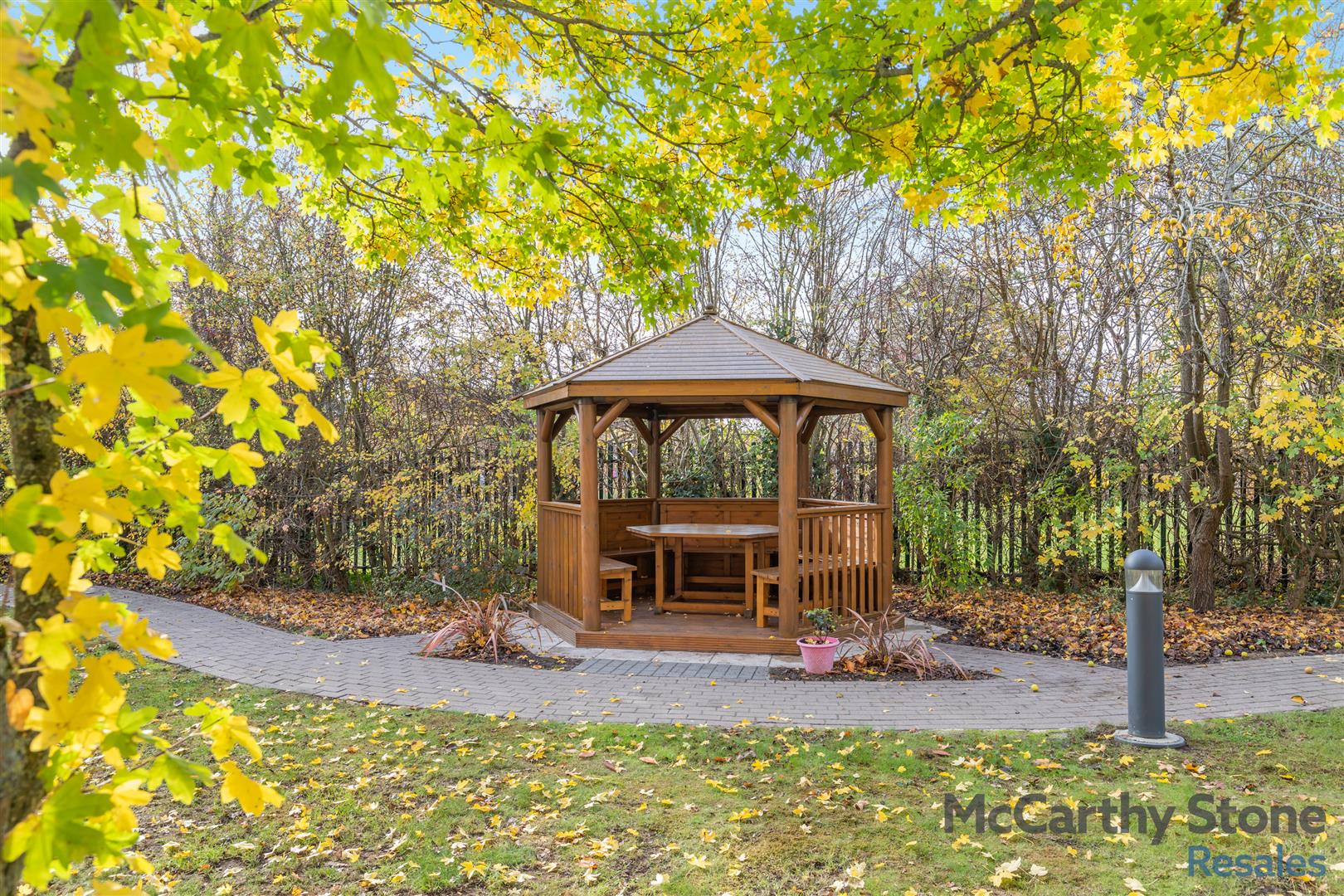 Oakhill Place, High View, Bedford