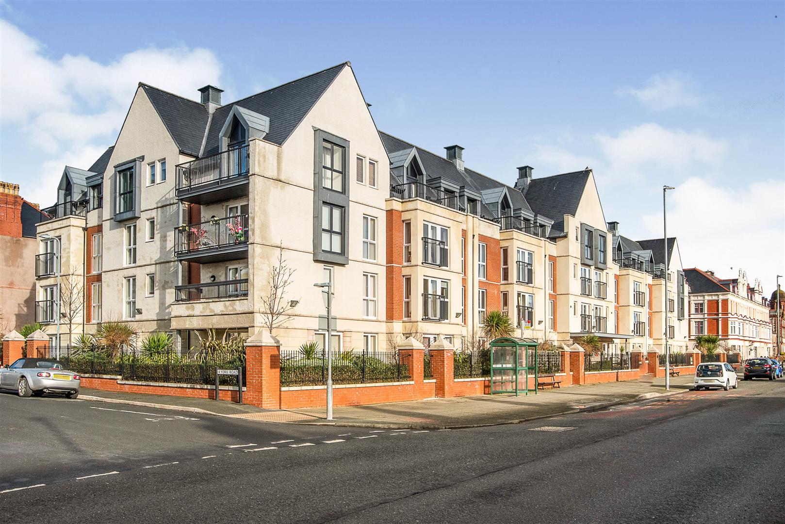 Cwrt Gloddeath, Gloddaeth Street, Llandudno, Conwy, LL30 2DP