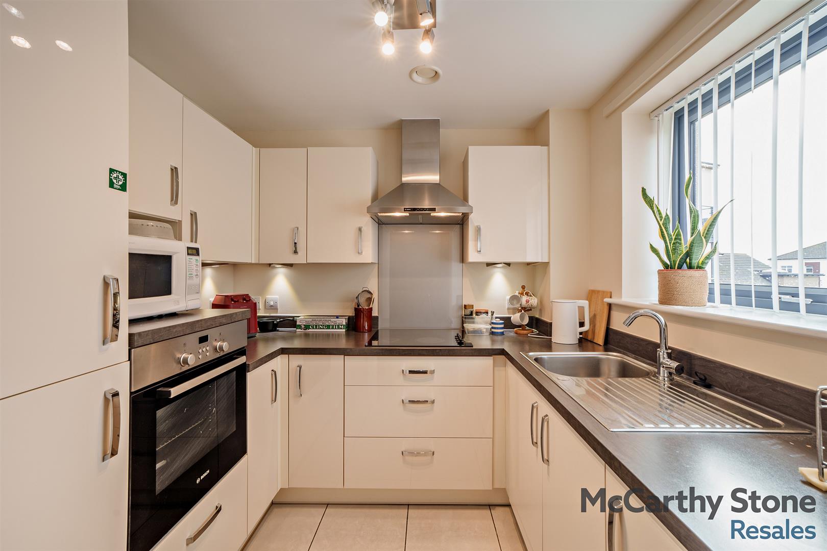 Hamilton Court, Charlton Boulevard, Patchway, BS34 5QY