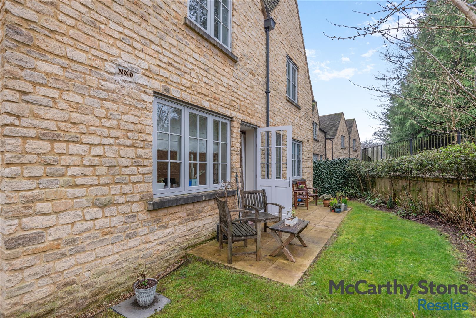 Hawkesbury Place, Fosseway, Stow on the Wold