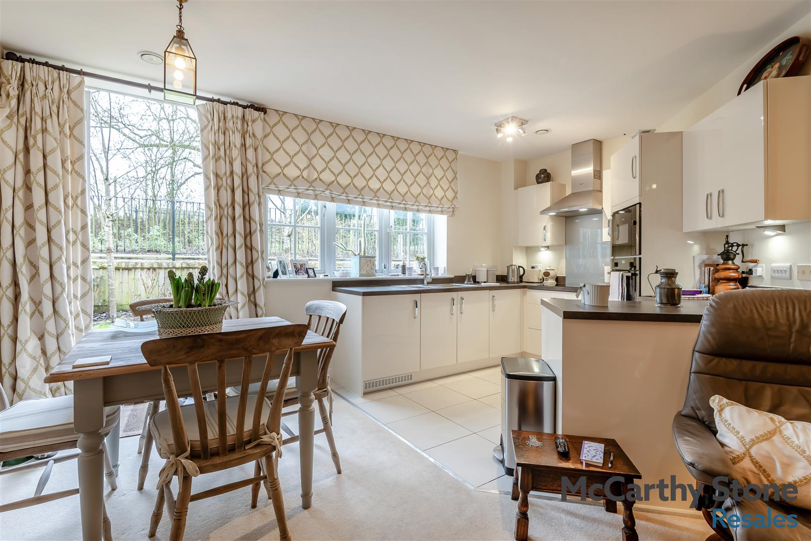 Hawkesbury Place, Fosseway, Stow on the Wold