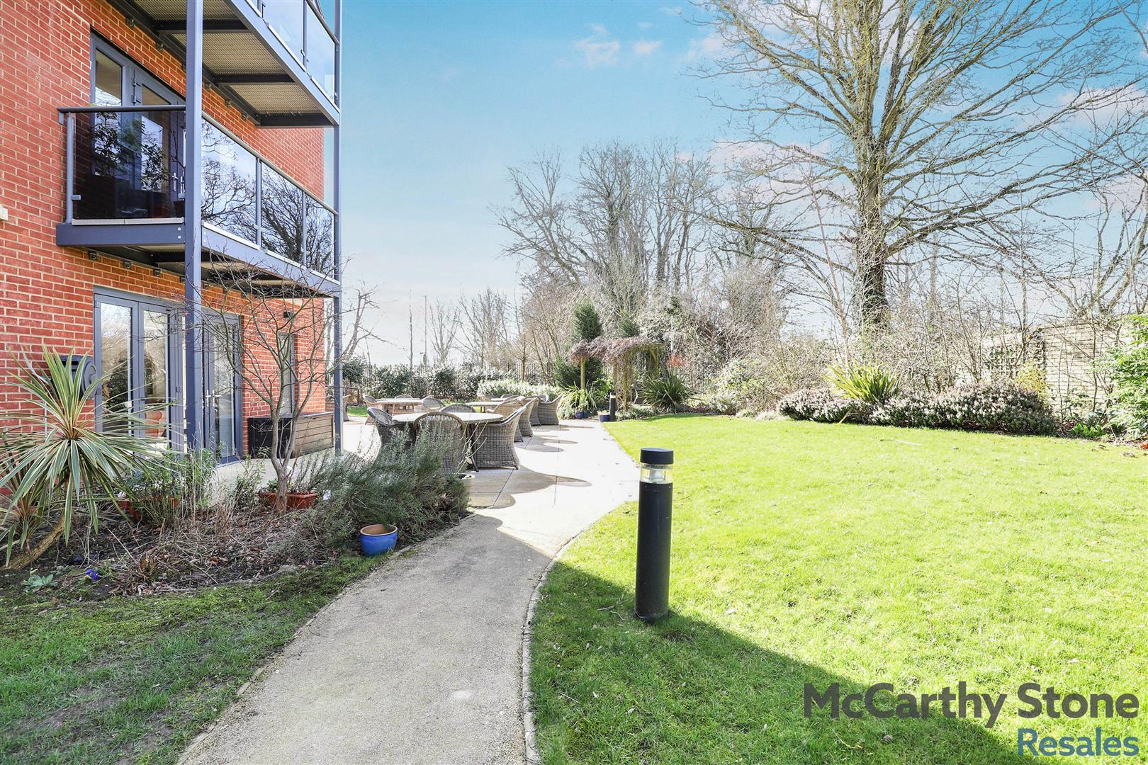 Lonsdale Park, Barleythorpe, Oakham, Rutland