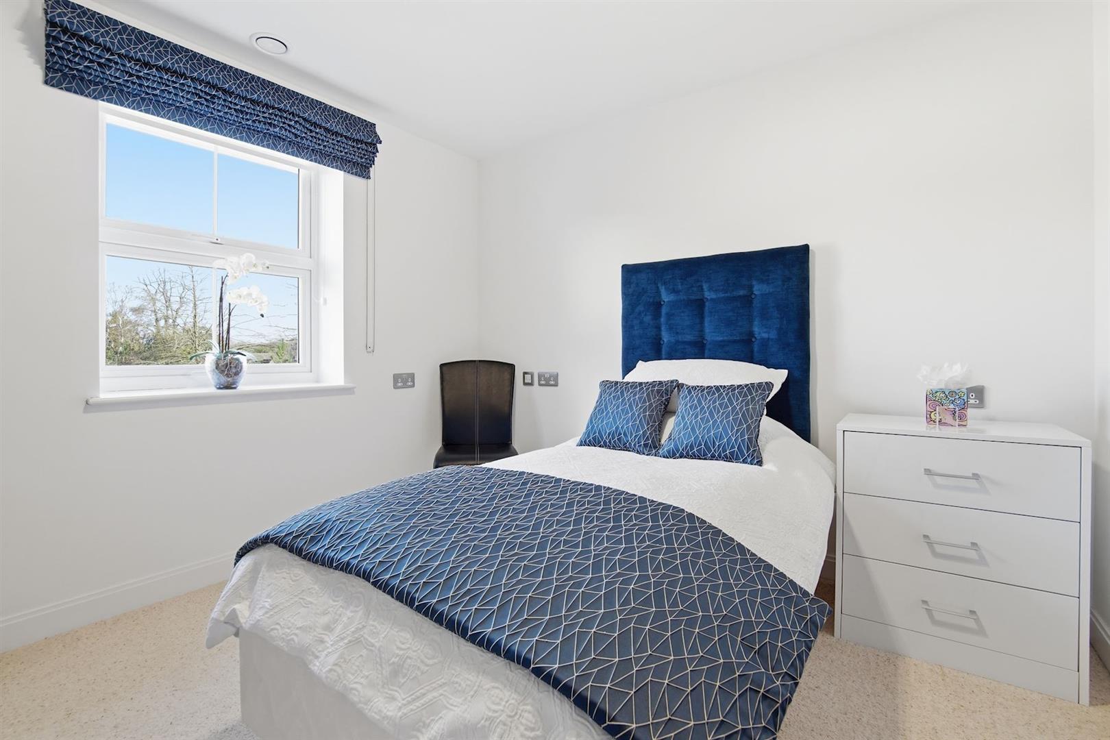 Manor Park Road, Chislehurst, BR7 5FT