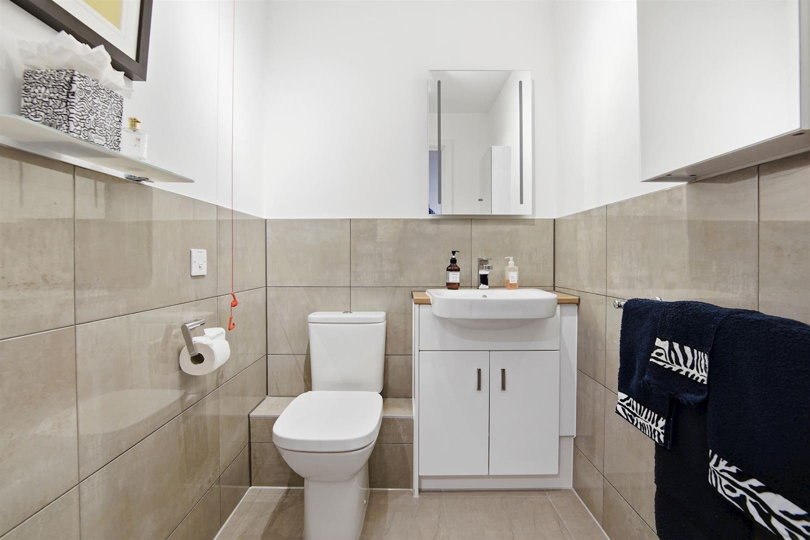 Manor Park Road, Chislehurst, BR7 5FT