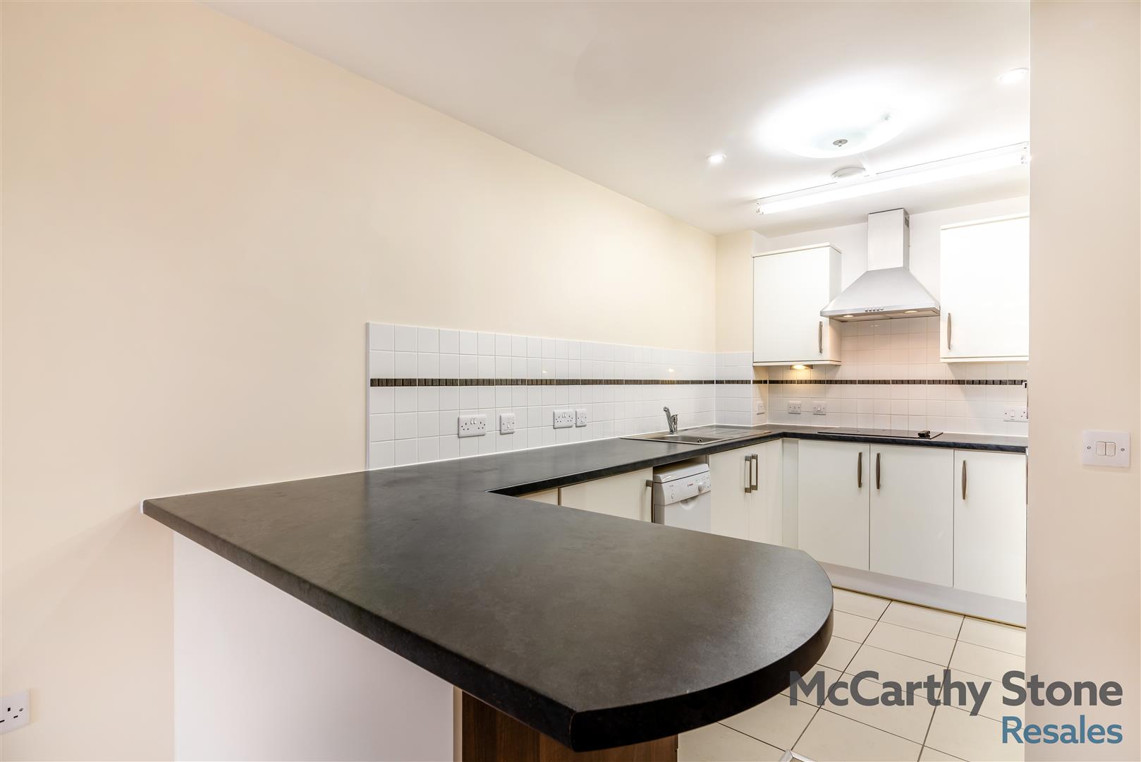 Limpsfield Road, South Croydon, CR2 9LB