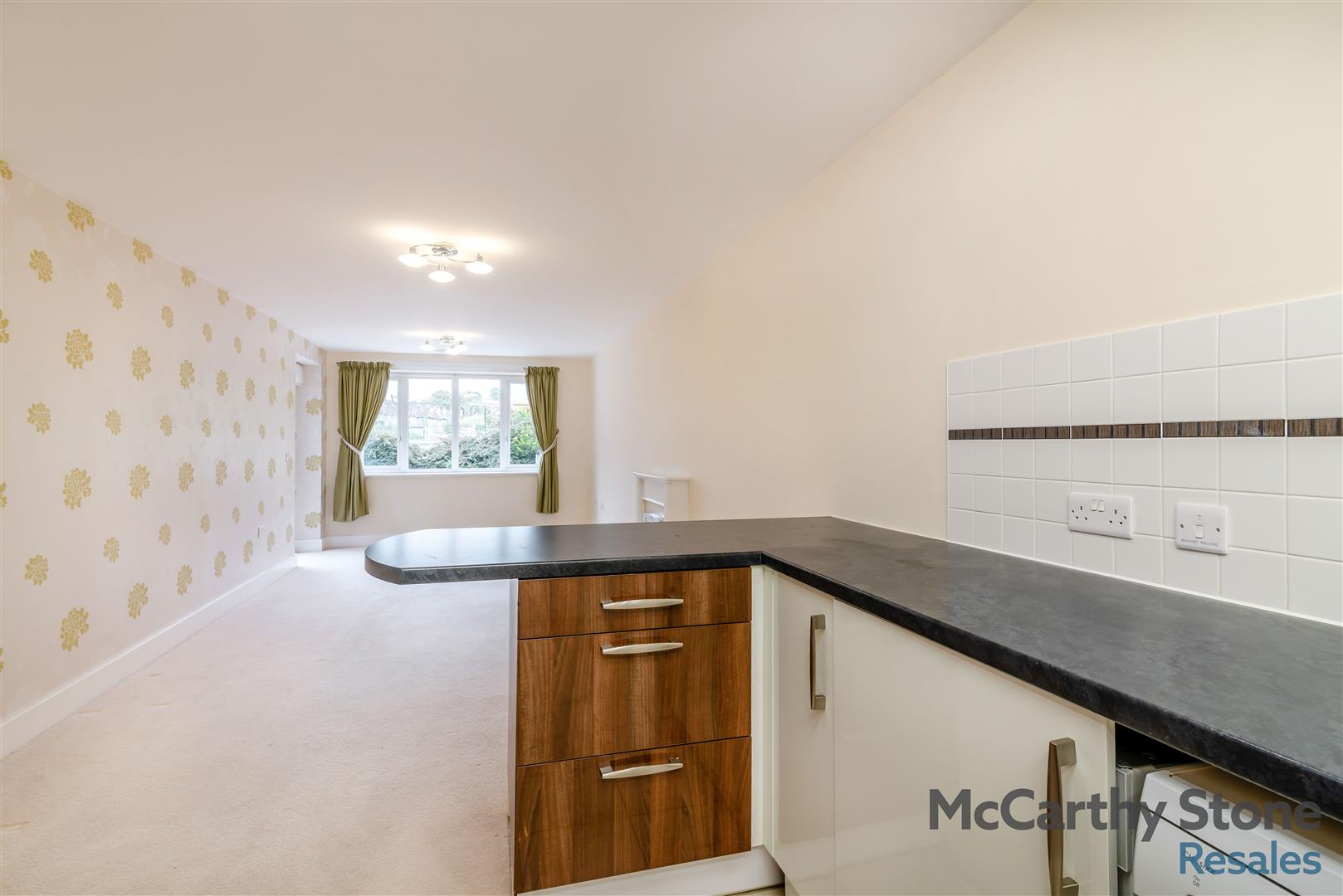 Limpsfield Road, South Croydon, CR2 9LB