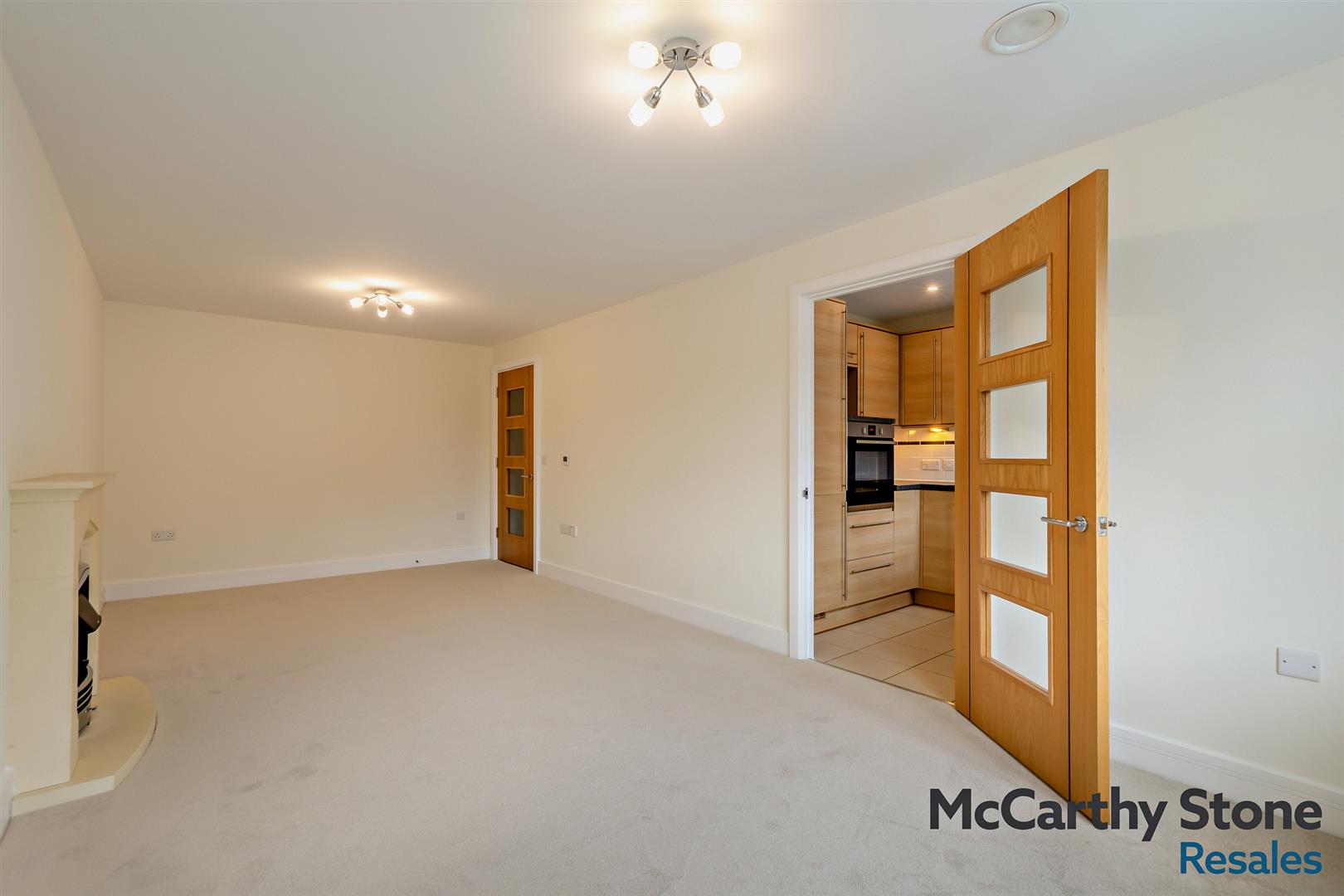 Holmes Place, Crowborough, TN6 2RS