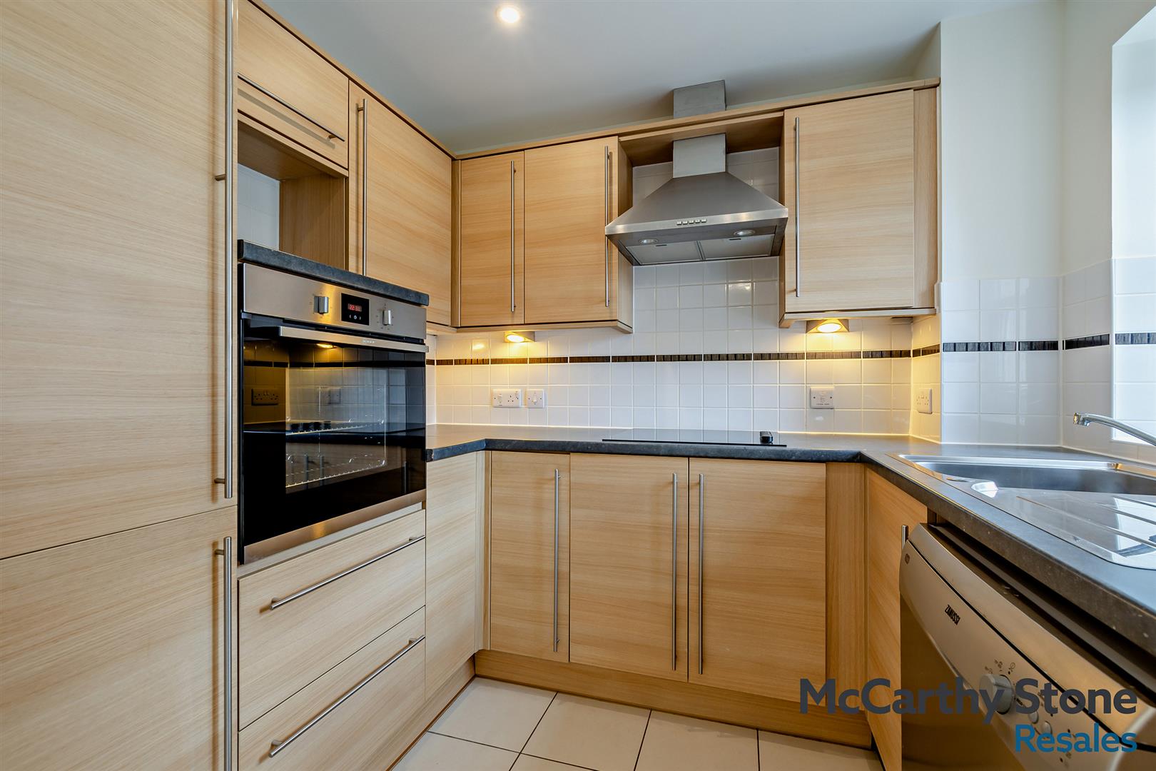 Holmes Place, Crowborough, TN6 2RS