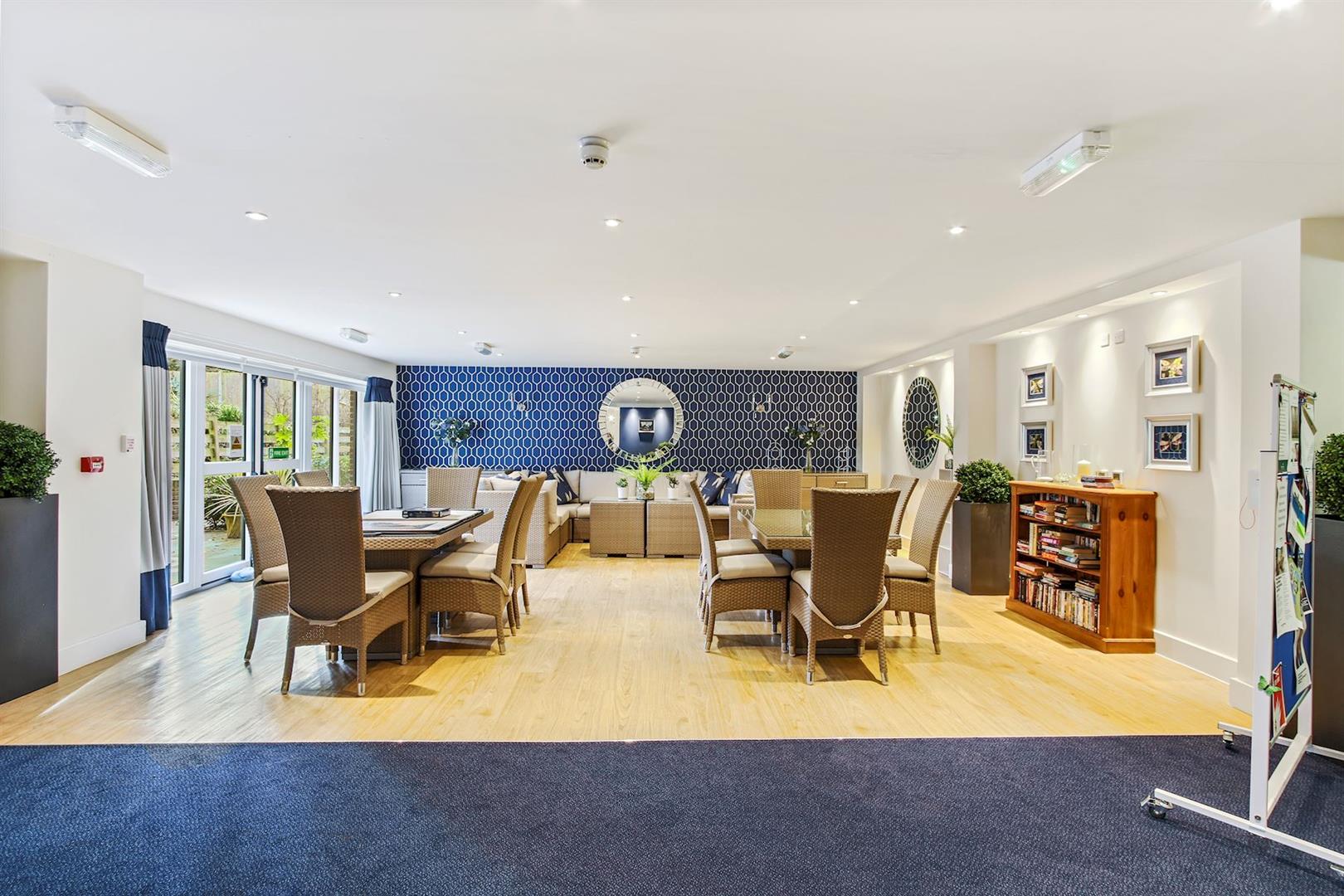 London Road, Guildford, GU1 1FF