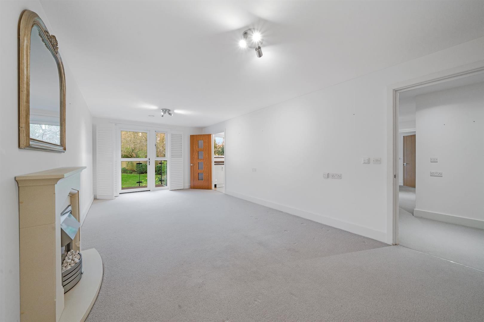 London Road, Guildford, GU1 1FF