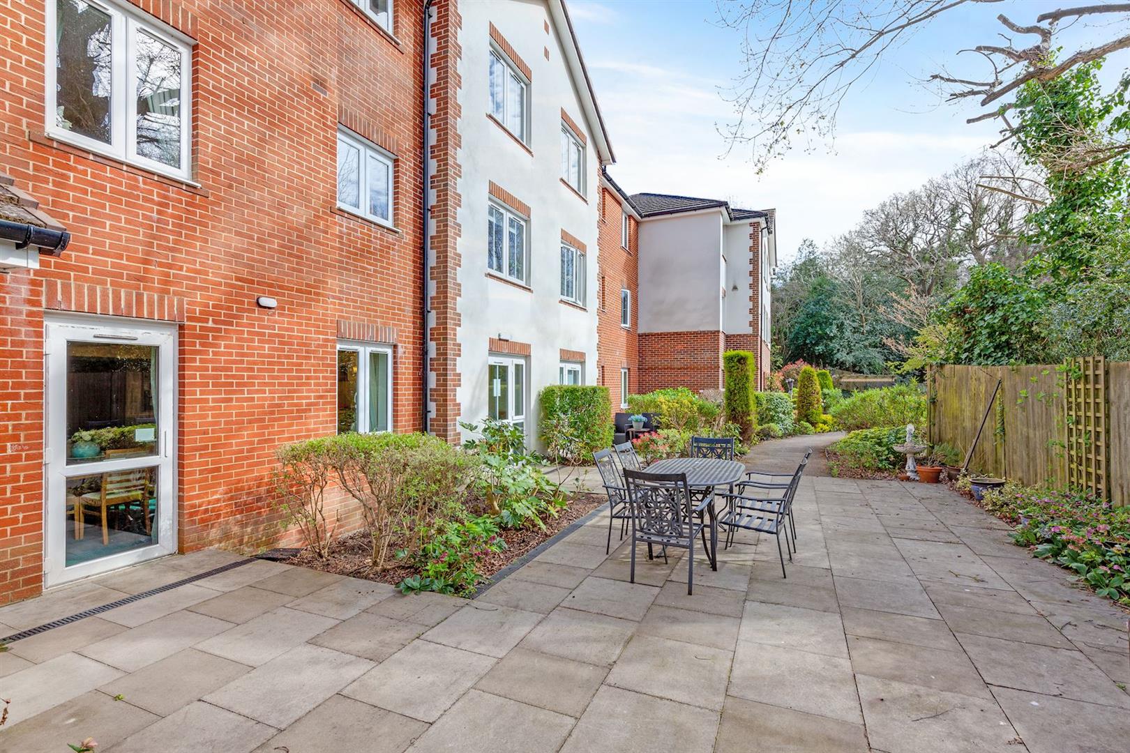 Sanders Court, Junction Road, Warley, Brentwood, CM14 5FG