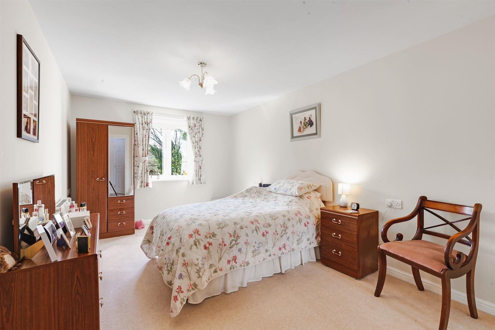 Sanders Court, Junction Road, Warley, Brentwood, CM14 5FG