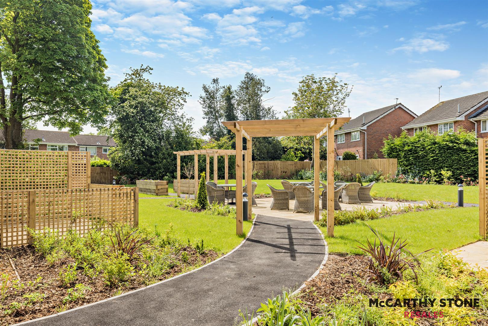 Hooton Road, Willaston, Neston, CH64 1AD