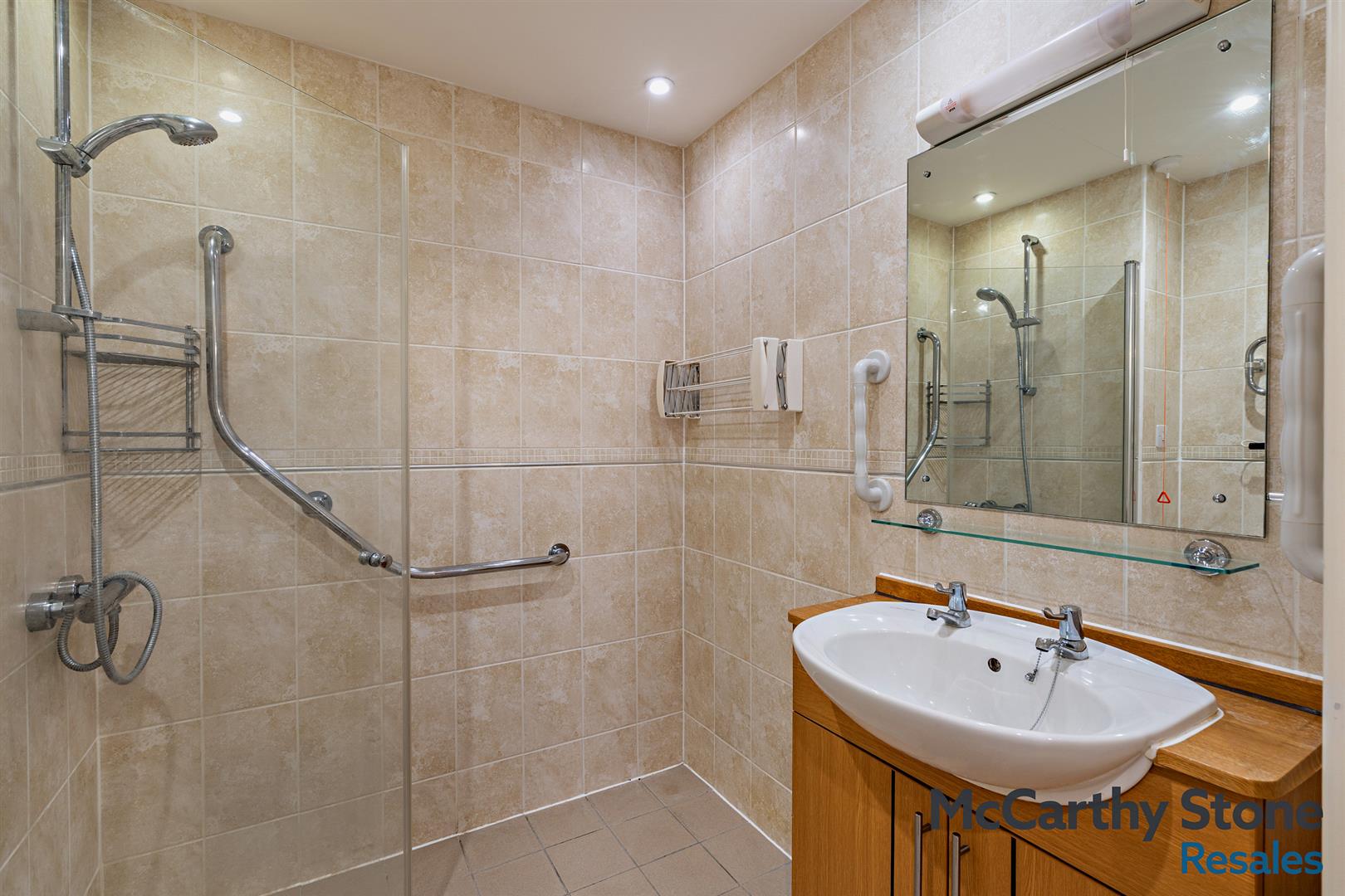 Abbotsmead Place, Caversham