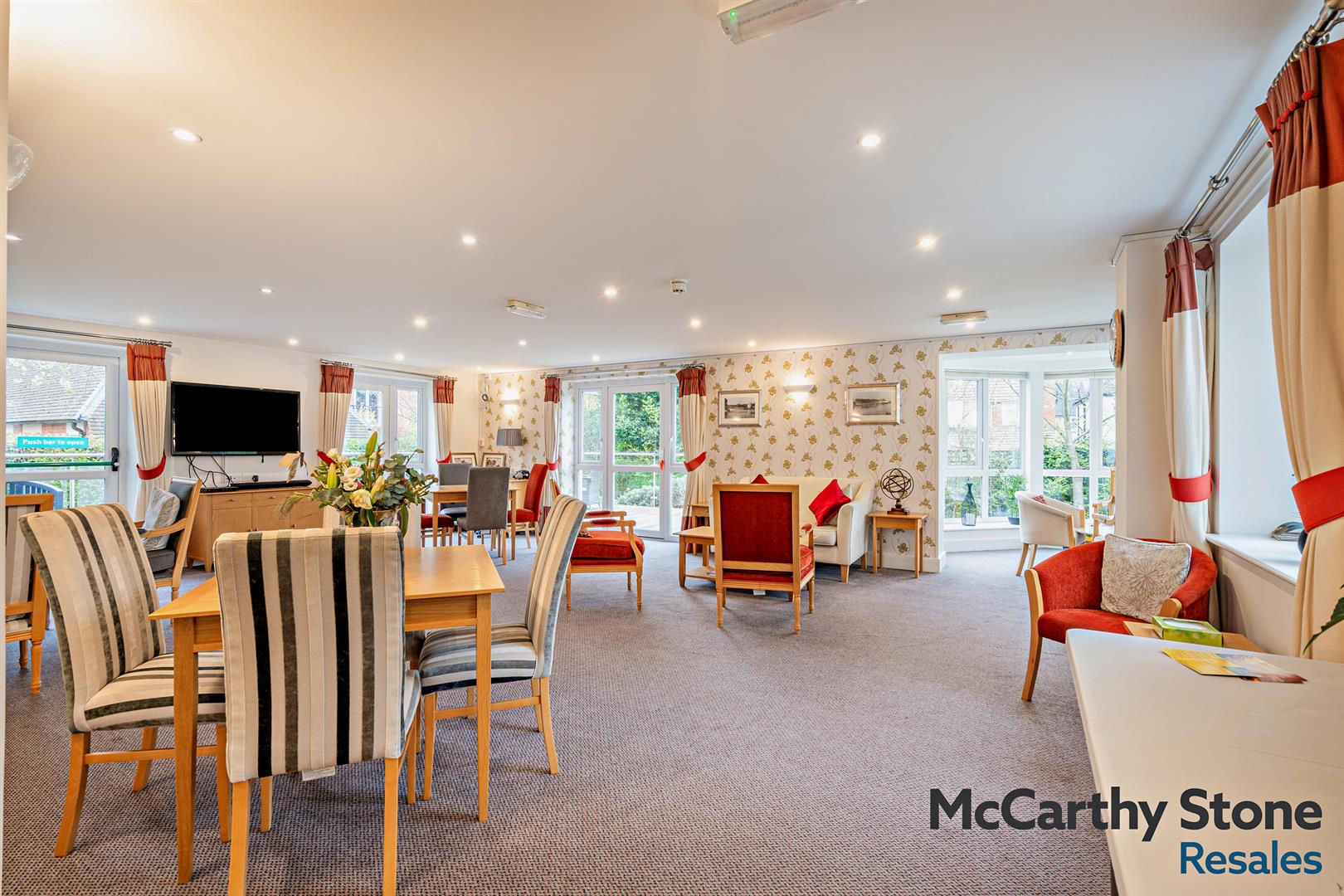 Abbotsmead Place, Caversham