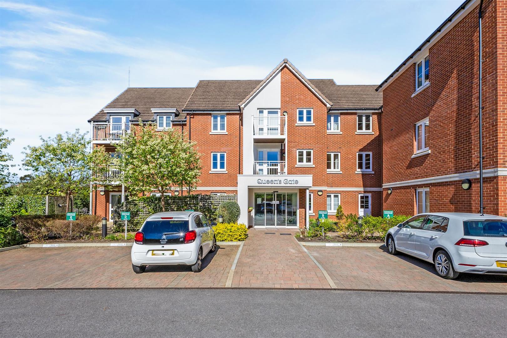 Wellington Road, Wokingham, RG40 2DS