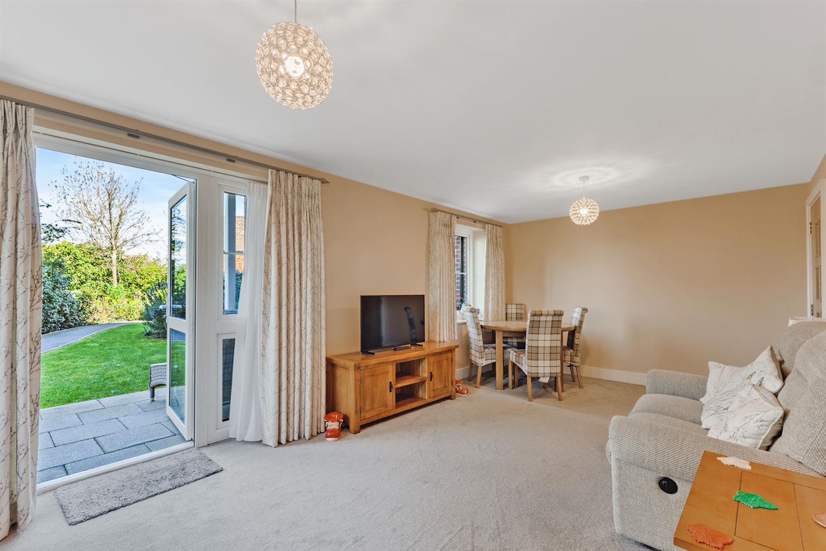 Wellington Road, Wokingham, RG40 2DS