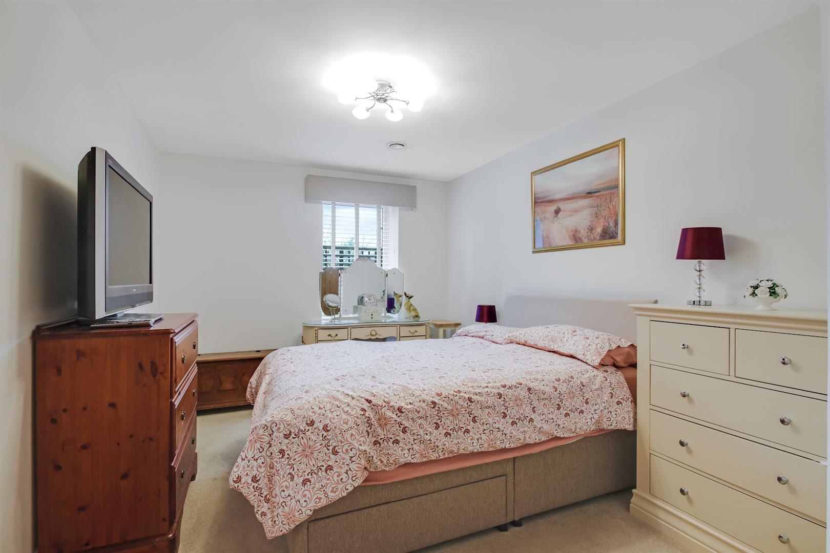 Albion Road, Bexleyheath, DA6 7AX