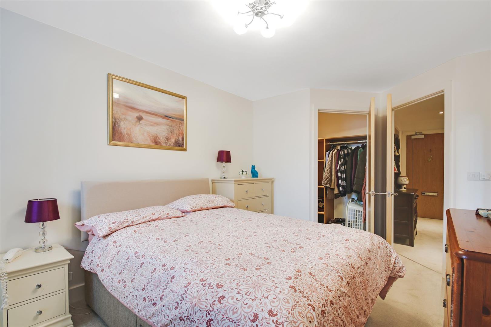 Albion Road, Bexleyheath, DA6 7AX